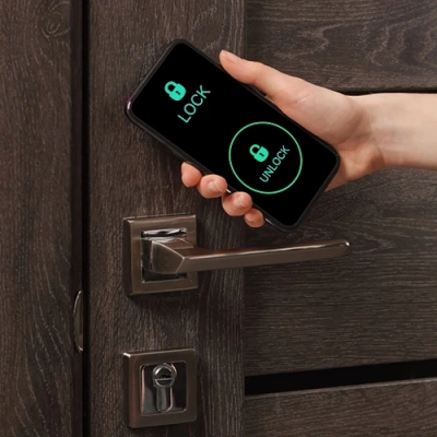 Lexington vivint connected smart lock